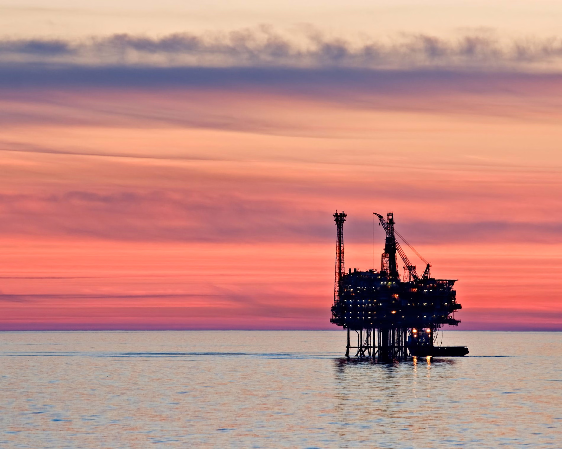 North Sea oil strikes could disrupt UK fuel supplies and pipeline operations